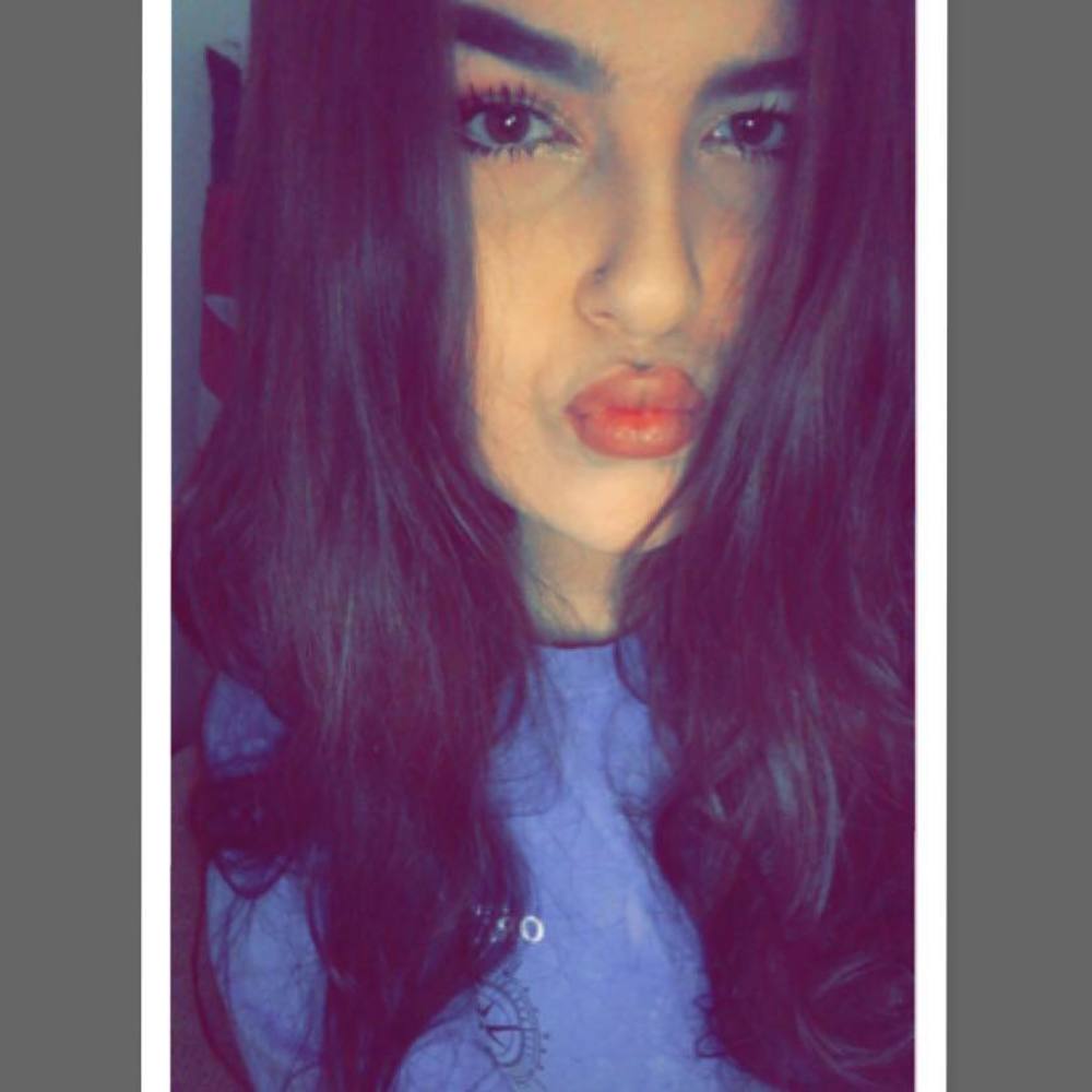 Meet your Posher, Mica